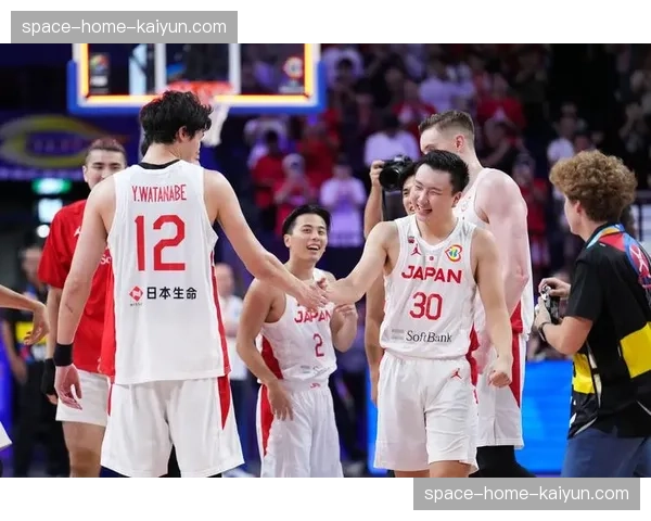 媒体观点：关于“漂亮篮球”与“功利篮球”的争论，何种风格更代表竞技本质