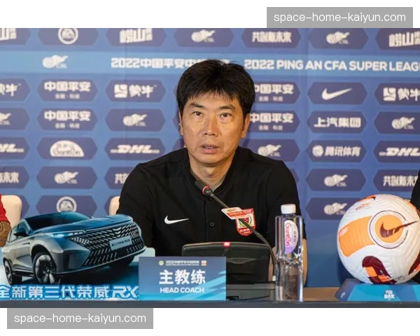 【2026年4月中超联赛·人物·专访长春亚泰主帅陈洋接受BBC Sport专访，谈中超外援政策变化影响