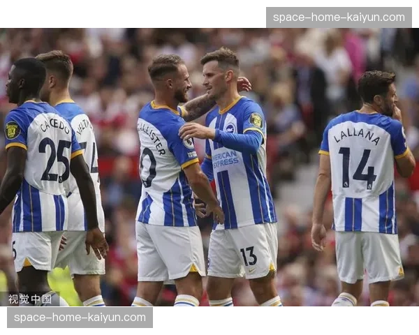 从替补到英雄：通讯记录布莱顿小将弗格森替补登场14分钟戴帽的全过程